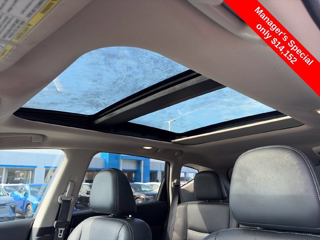 Used 2016 Nissan Murano Platinum w/ Platinum Technology Package AWD/4WD image 27