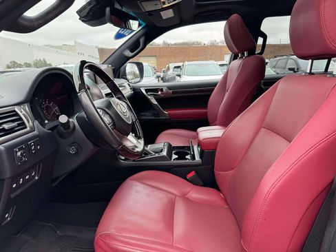 Used 2023 Lexus GX 460 Premium w/ Premium Plus Package image 15