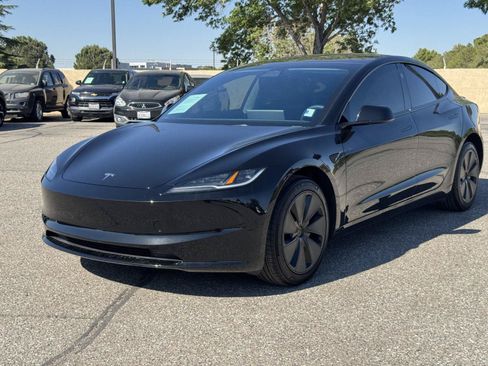 Used 2025 Tesla Model 3 Long Range RWD image 4