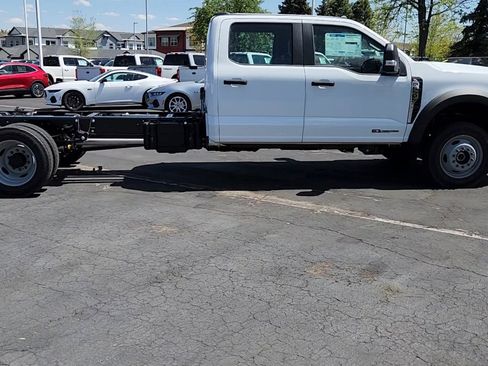 New 2025 Ford F550 4x4 Crew Cab Super Duty image 11