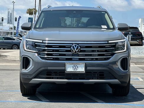 New 2026 Volkswagen Atlas SEL AWD/4WD image 3