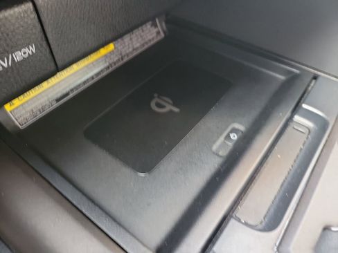 Used 2021 Toyota Camry XSE image 20