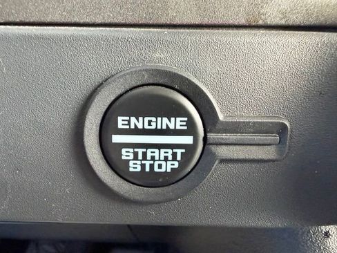 Used 2025 Ford Bronco Badlands AWD/4WD image 27