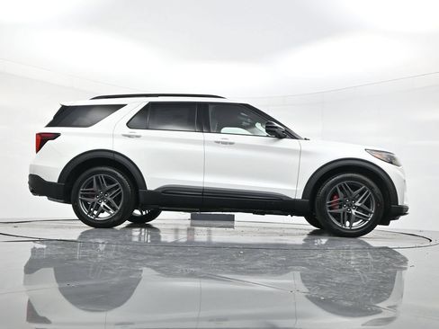 New 2026 Ford Explorer ST w/ Sun And Sound Package AWD/4WD image 51