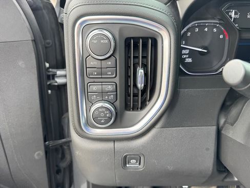 Used 2021 GMC Sierra 1500 SLT AWD/4WD image 20
