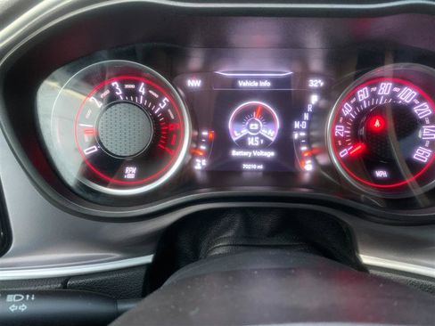 Used 2020 Dodge Challenger R/T image 27