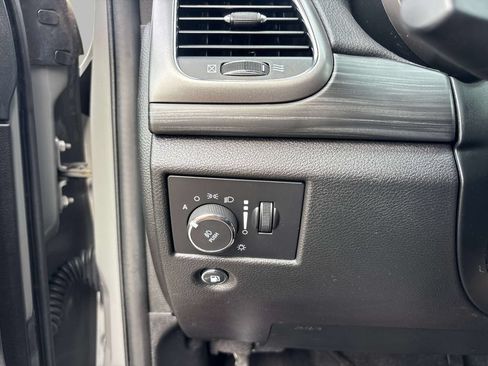 Certified 2020 Jeep Grand Cherokee Laredo AWD/4WD image 21