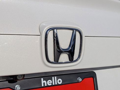 Used 2019 Honda Accord LX image 12