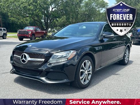 Used 2015 Mercedes-Benz C 300 4MATIC Sedan image 2