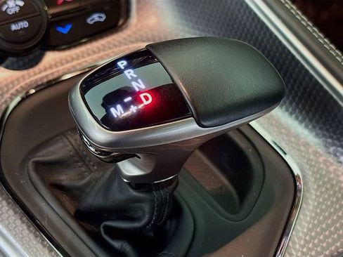 Used 2019 Dodge Challenger SRT Hellcat Redeye image 20