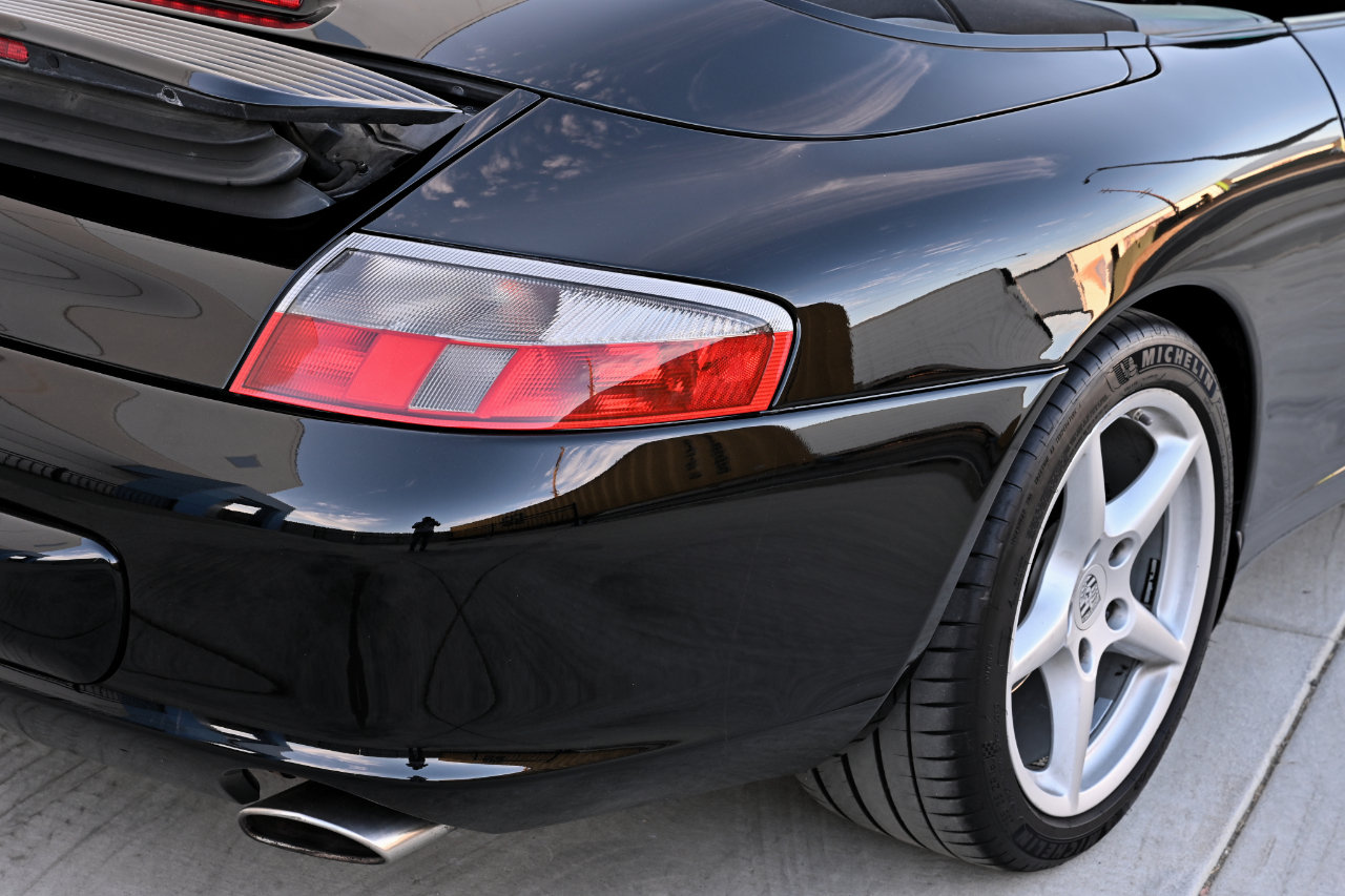 Used 2004 Porsche 911 Cabriolet image 42