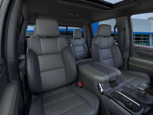 New 2026 Chevrolet Silverado 1500 ZR2 AWD/4WD image 16