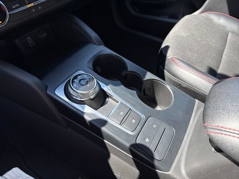 Used 2025 Ford Escape ST-Line AWD/4WD image 36