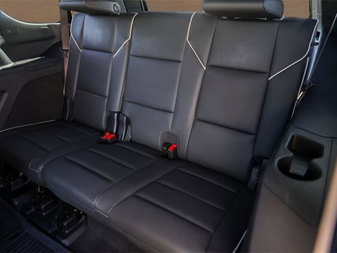 Used 2025 Cadillac Escalade Sport w/ Touring Package image 25