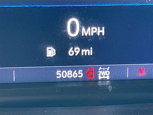 Used 2022 Chevrolet Silverado 2500 LTZ image 12