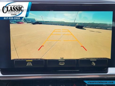 Used 2025 Chevrolet Silverado 1500 LT Trail Boss w/ Convenience Package II image 19