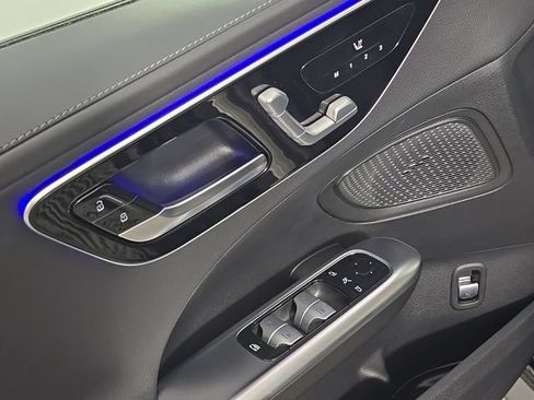 Certified 2023 Mercedes-Benz C 300 4MATIC Sedan image 16