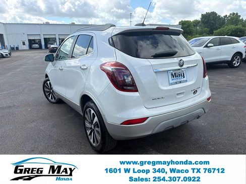 Used 2017 Buick Encore Essence FWD image 5