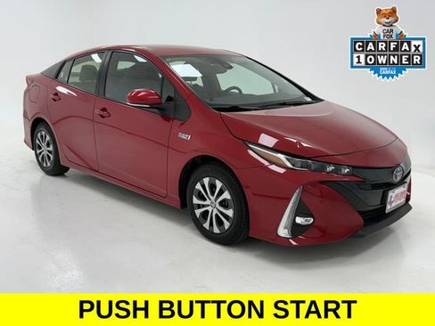 Used 2021 Toyota Prius Prime Limited FWD image 1