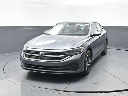 Used 2024 Volkswagen Jetta S FWD image 7