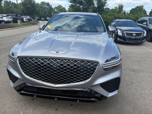 Used 2024 Genesis GV70 3.5T Sport w/ Sport Advanced Package AWD/4WD image 2