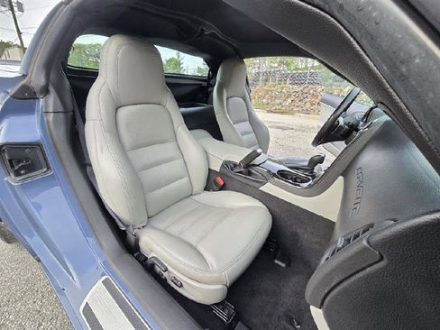 Used 2011 Chevrolet Corvette Grand Sport w/ Preferred Equipment Group image 26