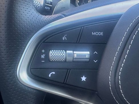 Used 2025 Genesis GV70 3.5T Sport w/ Sport Advanced Package image 28