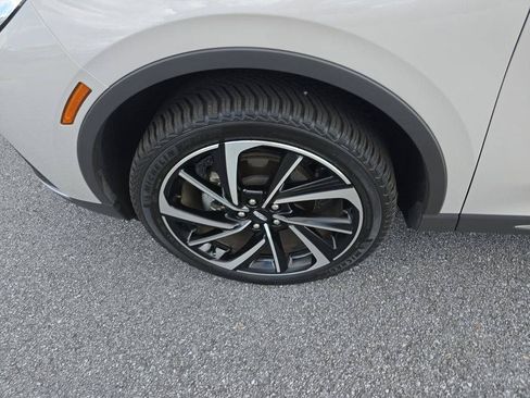 Used 2023 Lincoln Corsair Reserve w/ Equipment Group 201A AWD/4WD image 10