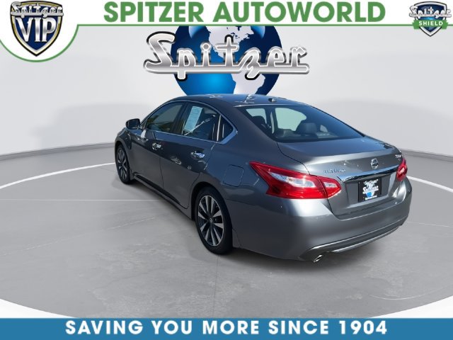 Used 2016 Nissan Altima 2.5 SL w/ 2.5 Technology w/LED Package FWD image 7