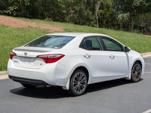 Used 2014 Toyota Corolla S FWD image 21