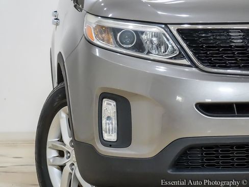 Used 2015 Kia Sorento LX AWD/4WD image 6