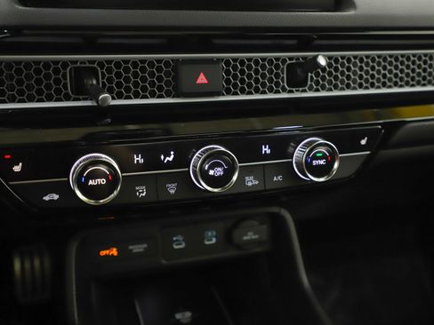 Used 2025 Honda Civic Sport Touring image 21