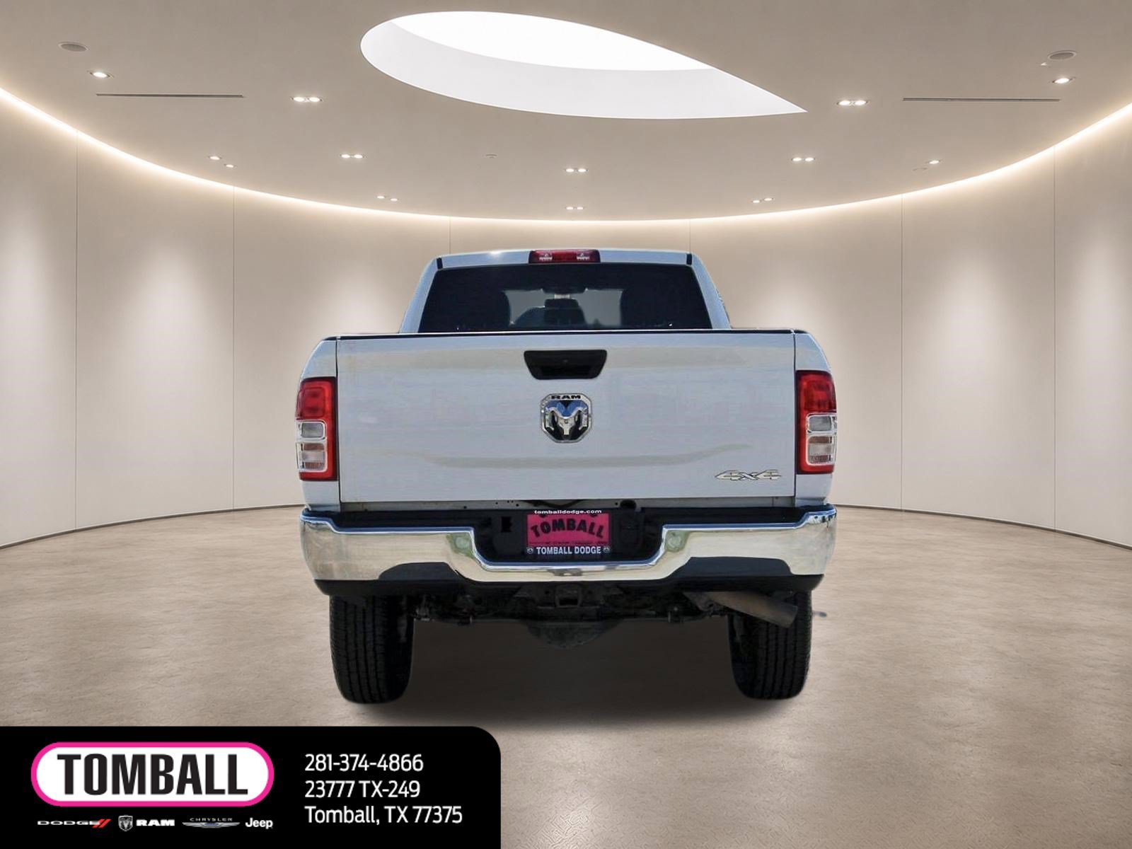 Used 2022 RAM 2500 Tradesman w/ Chrome Appearance Group AWD/4WD image 6