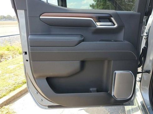 New 2026 GMC Sierra 1500 Denali AWD/4WD image 12