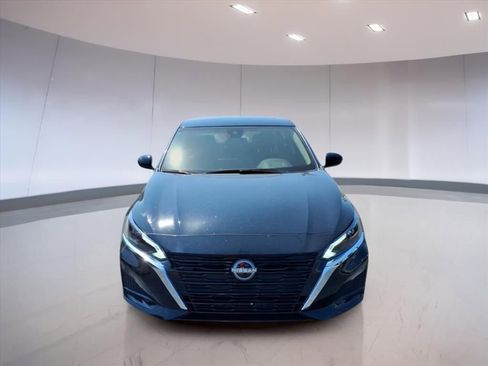 New 2025 Nissan Altima 2.5 SV w/ SV Premium Package image 8