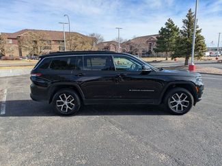 Used 2024 Jeep Grand Cherokee L Limited w/ Luxury Tech Group II video 4