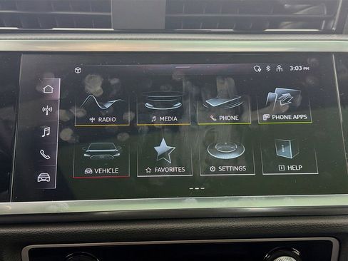 Used 2025 Audi Q3 2.0T Premium w/ Convenience Package image 15