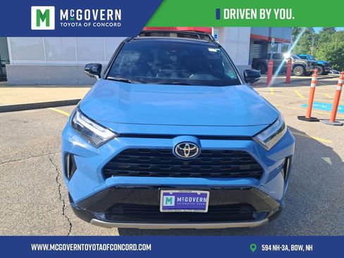 Used 2025 Toyota RAV4 XSE w/ Advanced Technology Package AWD/4WD image 9