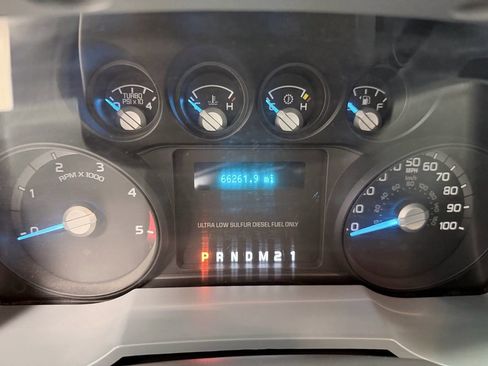 Used 2012 Ford F550 4x4 Crew Cab Super Duty w/ Payload Upgrade Pkg image 27