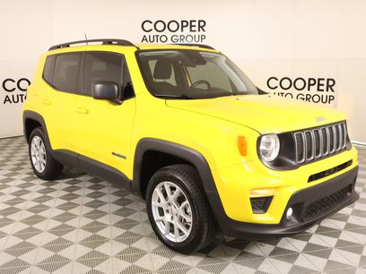 Used 2023 Jeep Renegade Latitude w/ Premium Group