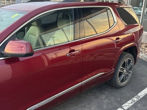 Used 2018 GMC Acadia Denali w/ Technology Package image 7