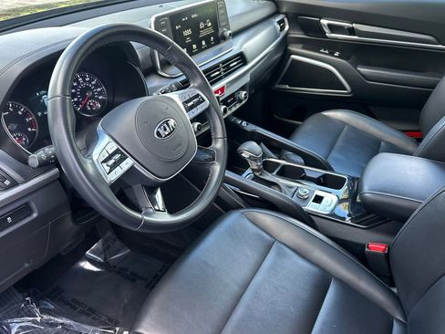 Used 2021 Kia Telluride S image 10