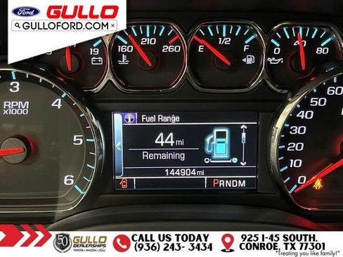 Used 2015 Chevrolet Suburban LT w/ Max Trailering Package RWD image 23