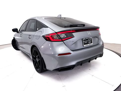 Used 2023 Honda Civic Sport image 6