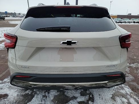 New 2026 Chevrolet Trax ACTIV image 4