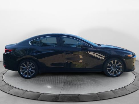 Used 2024 MAZDA MAZDA3 s FWD image 8
