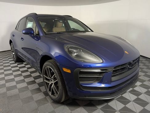 New 2026 Porsche Macan AWD/4WD image 9