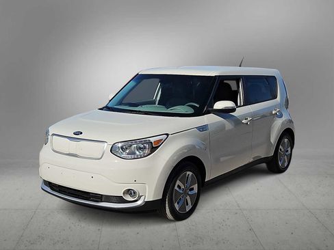 Used 2017 Kia Soul EV + image 4