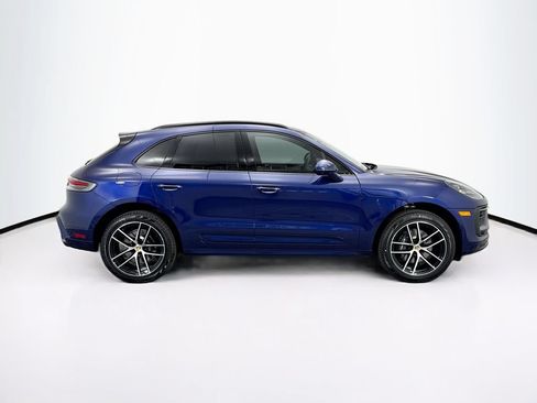 Used 2026 Porsche Macan AWD/4WD image 8