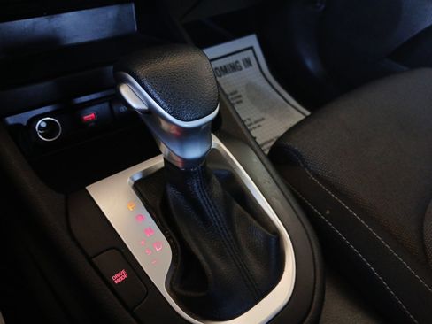 Used 2024 Kia Forte LX image 22